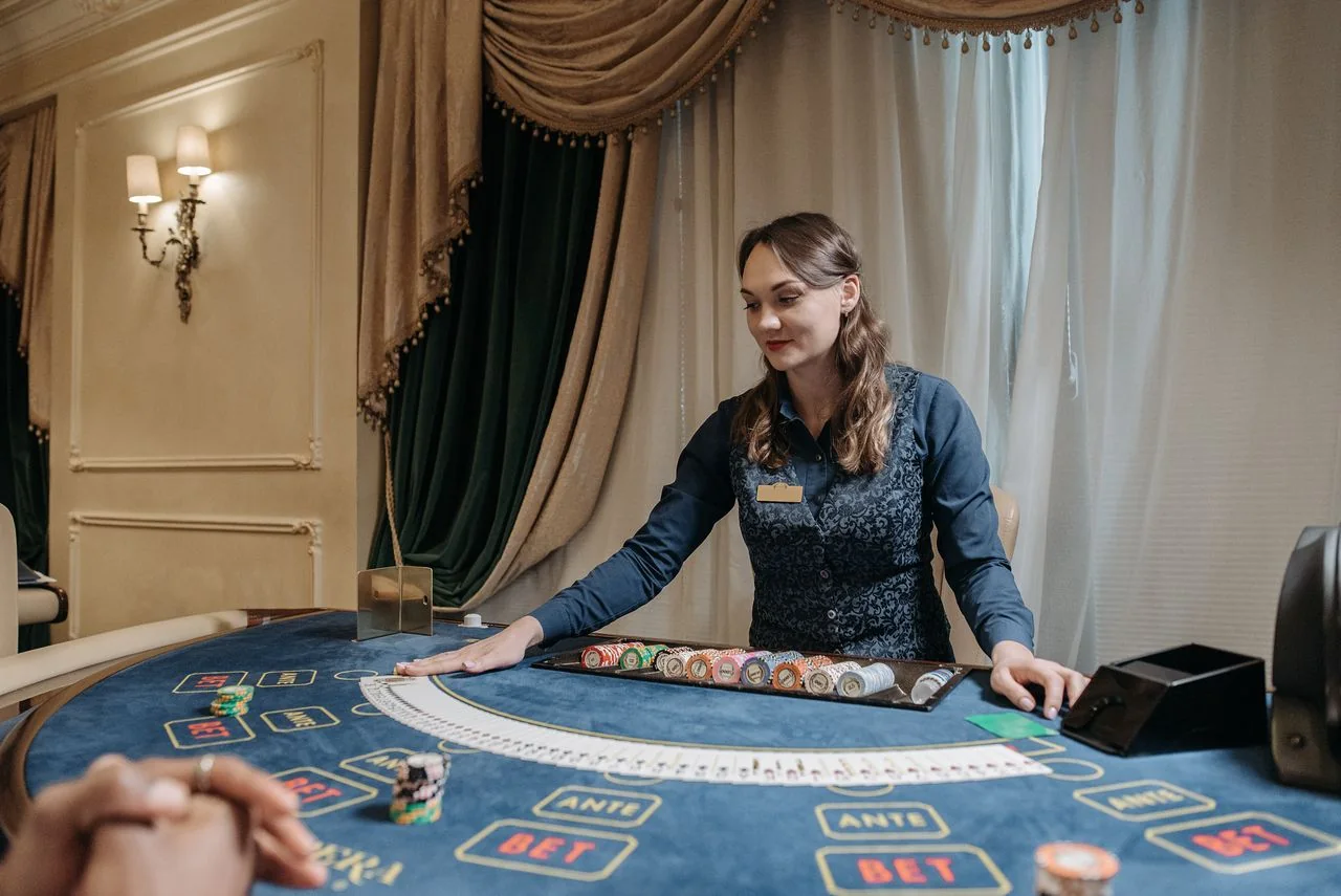 So sánh sảnh Poker trực tuyến tại ae66